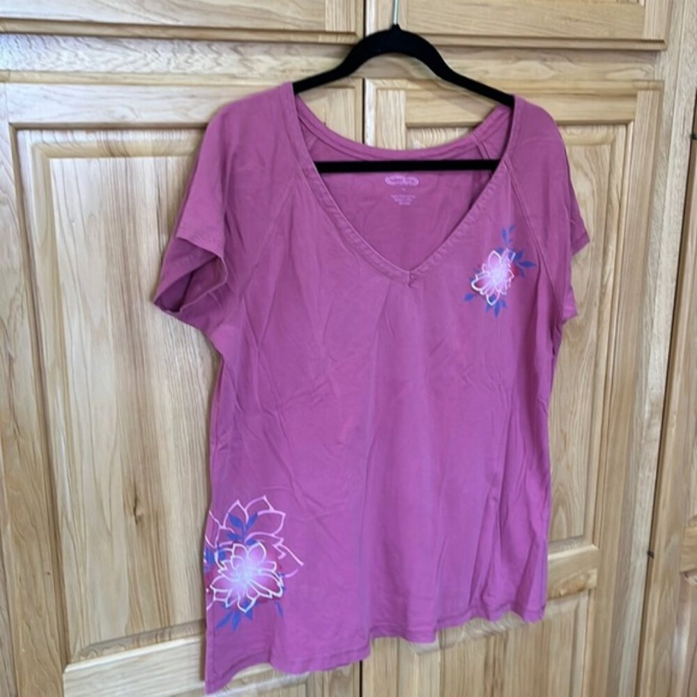 Crazy Shirt rose colored short sleeve top size XXL